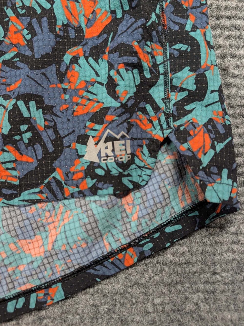 REI Co-op Running Shorts Women's 3XL Swiftland Abstract Print